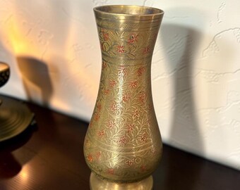 Pre-loved Mid-Century Brass Indian Floral Decor Bud Vase