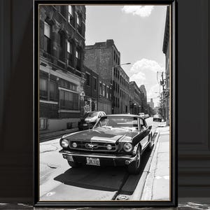 Ford Mustang Fastback-tryck, svartvitt muskelbilfotografi, monokrom bildekor