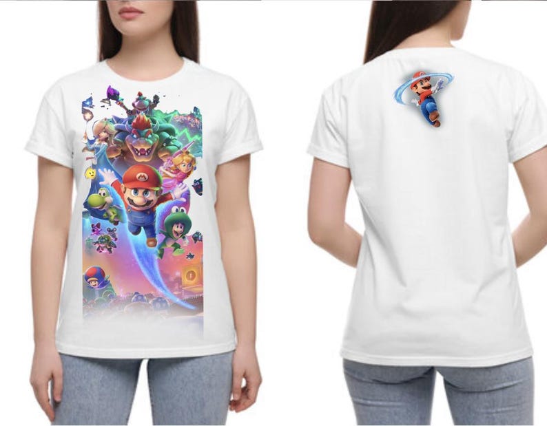 Puede incluir: Camiseta blanca con un gr&aacute;fico colorido de Mario y otros personajes de la serie Super Mario Bros. La parte delantera de la camiseta muestra una escena vibrante con m&uacute;ltiples personajes. La parte trasera de la camiseta tiene una imagen m&aacute;s peque&ntilde;a de Mario.