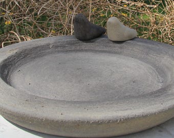 Bird bath/bird feeder with bird, 35/40 cm, water bowl, frost-resistant sandstone, flat planting tray