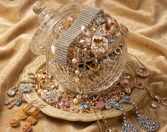 ミステリージュエリージャー、手作りのヴィンテージミックス、ランダムなリング、ネックレス、ブレスレット、エレガントでミニマルなジュエリーボックス、ブラインドボックスサプライズギフト（女性向け）