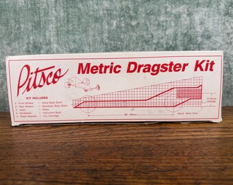 Pitsco Metric Dragster Kit Model Car Building Set