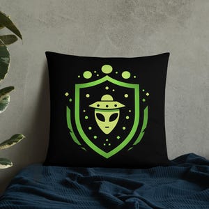 Cojín decorativo con diseño de escudo alienígena – Cojín minimalista de ciencia ficción con forma de ovni para la decoración del hogar, regalos alienígenas