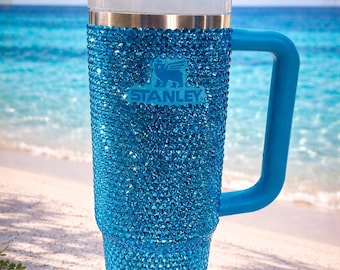 Vaso Stanley de 30 onzas con incrustaciones de pedrería