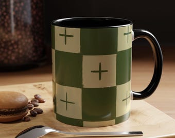 グリーンチェッカープラス柄マグカップ | アクセントコーヒーマグ 11オンス 15オンス