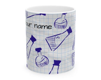 手描きの科学ビーカー柄セラミックマグカップ | 化学ノートのグリッドデザイン