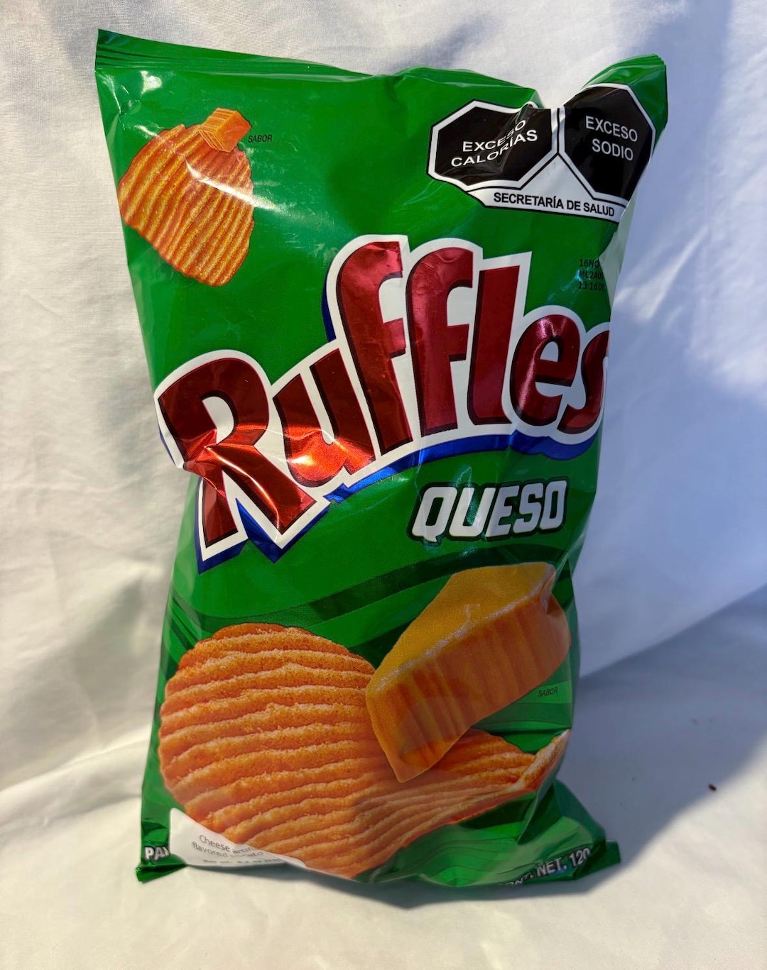 Mexican Rruffles Ruffles Queso Chips – Mexican Cheese Flavored Potato Chips | Crunchy ...