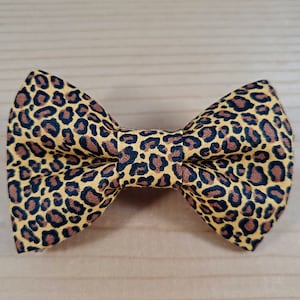 Leopard Animal Print Wild Bow Tie Dog Cat Collar Washable