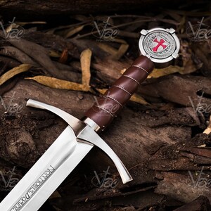 Accolade Sword of the Knights Templar High Carbon Steel, Leather Scabbard Collectible cosplay replica image 8