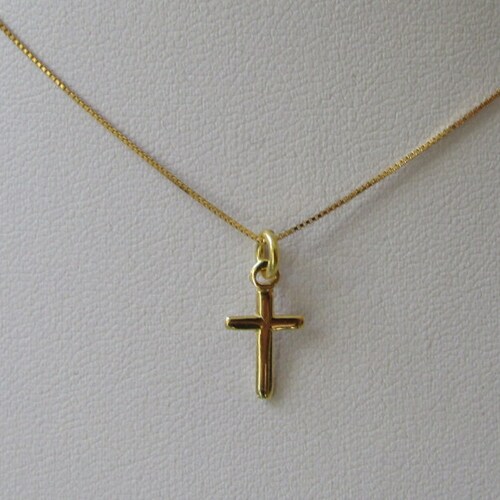 14K Gold Cross Necklace Yellow Gold 