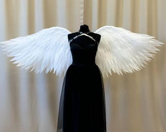 Weiße Engelsflügel für Erwachsene – Realistische Schaumstoffflügel – weiße Flügel – Cosplay-Kostümzubehör