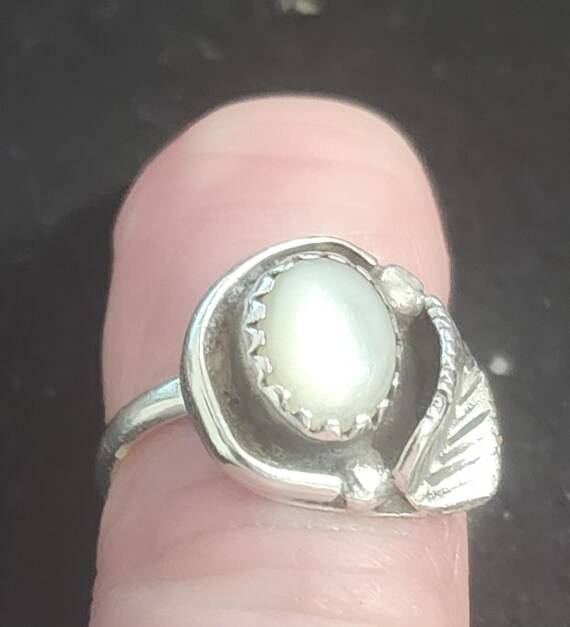 Size 4 tiny moonstone and silver ring - image 2