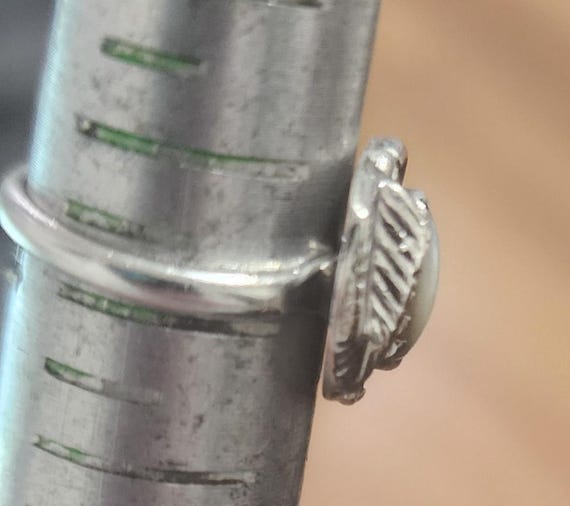 Size 4 tiny moonstone and silver ring - image 6