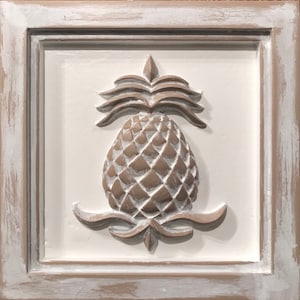 Farmhouse Pineapple Plaque: White Garden Decor, Handmade Resin Art
