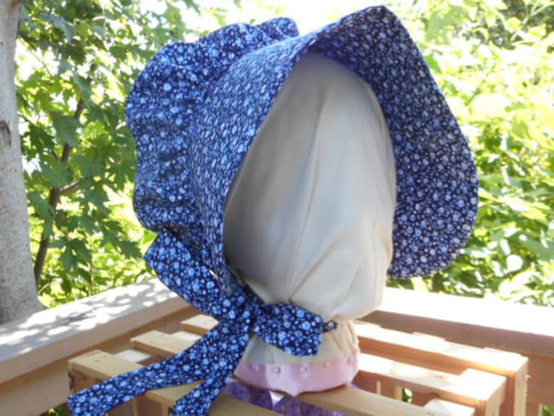 Girls Bonnet Navy Concord Calico image 2