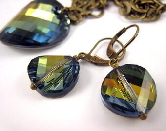 Crystal Earring Necklace Set Crystal Jewelry Set Swarovski Modern Minimalist Gift Brass Necklace Gift Idea for Mom Sienna Grace Jewelry