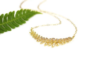 Gold Laurel Leaf Necklace, Leaf Jewelry for Brides, Wedding Jewelry, Layering Necklace, Statement Piece, Nature Inspired