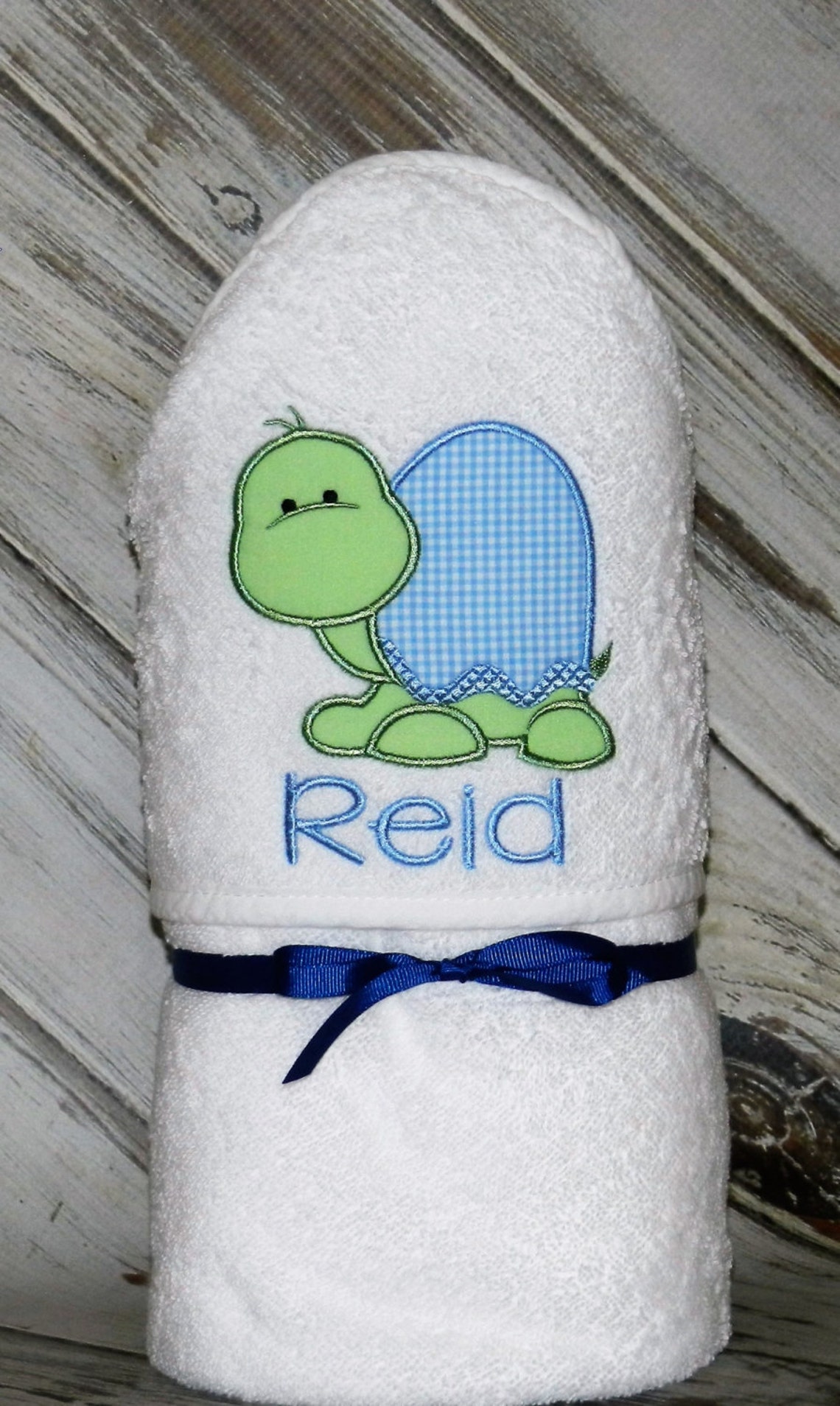 Turtle Hooded Baby Towel / Personalized / Baby Gift / Shower Etsy