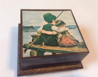 Vintage 1980s music box made in Hong Kong two kids fishing plays love song Free US Shipping