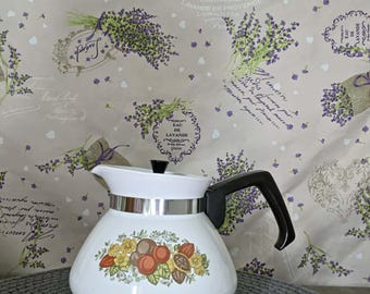 Corning Ware Spice of Life theepot voor 6 kopjes, model P-104-8, vintage jaren 70 – Pyroceram – Origineel zwart deksel