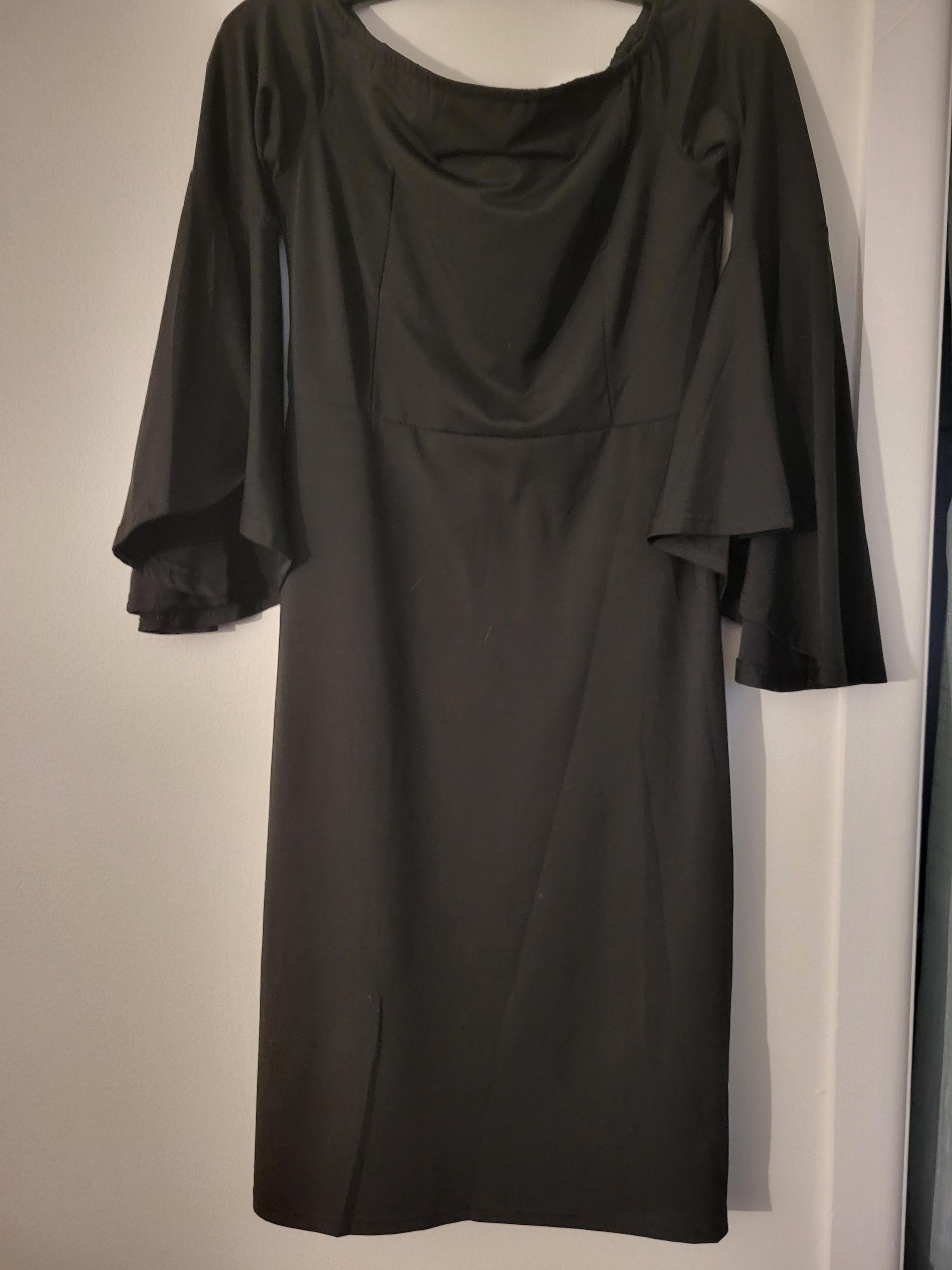 black bat sleeve dress Black 1970s Halloween Lace Bat Sleeves Dress