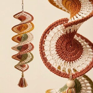 Crochet Wind Spinner Pattern PDF, Boho Twister Spiral Hanging Decor, 3D Crochet Mobile Tutorial, Porch and Home Ornament
