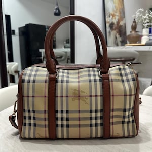 Vintage Burberry Nova Check Barrel Bag with Crossbody Strap | Haymarket Plaid Boston Tote