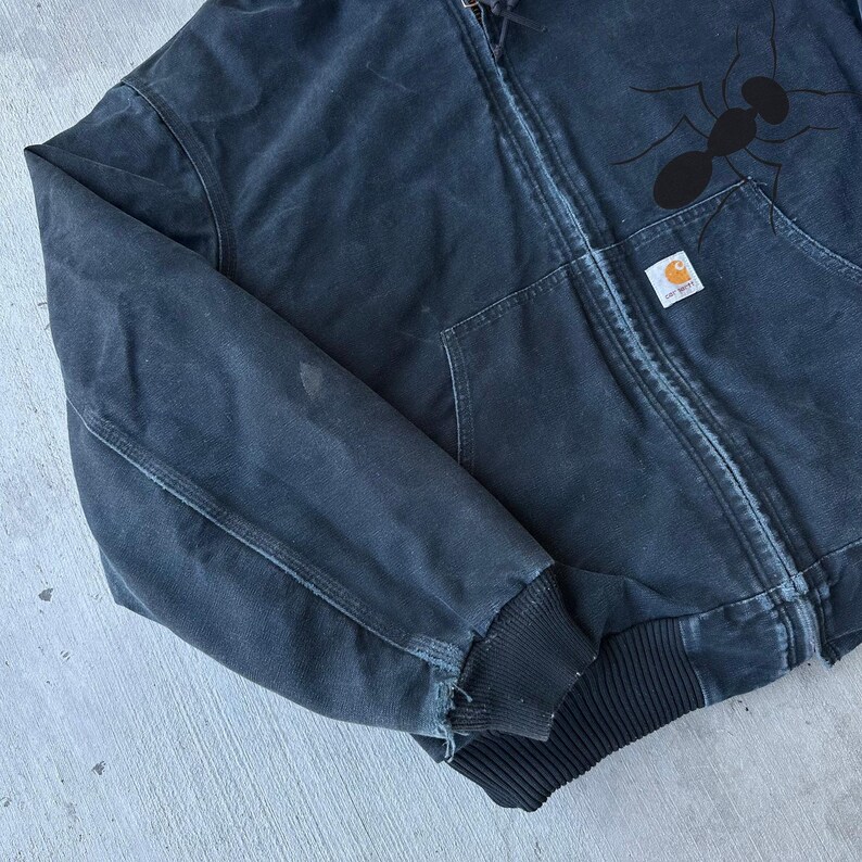 Chaqueta de trabajo con capucha negra Carhartt J140, talla grande imagen 2