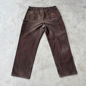 Pantalones de trabajo Carhartt color marrón desgastado con doble rodilla, estilo carpintero, talla 36x32 imagen 4