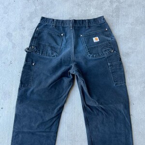 Pantalones de carpintero Carhartt de trabajo con doble rodilla en negro descolorido, talla 34 x 32 imagen 9