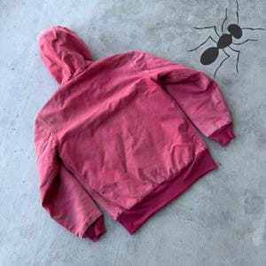 Chaqueta de trabajo con capucha rosa vintage Carhartt WJ130 para mujer Y2K imagen 7