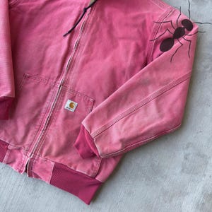 Chaqueta de trabajo con capucha rosa vintage Carhartt WJ130 para mujer Y2K imagen 2