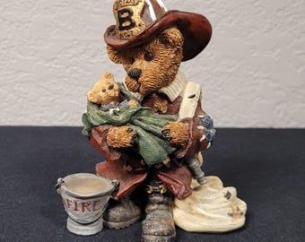 Boyds Bears and Friends Figurine #2280 Elliot...The Hero (1996)