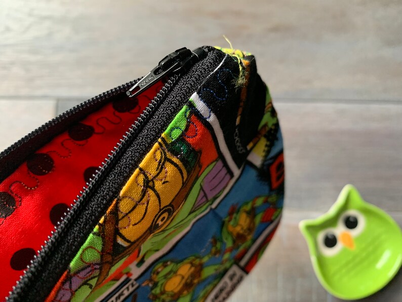 Small Pleated Pouch Teenage Mutant Ninja Turtles Print