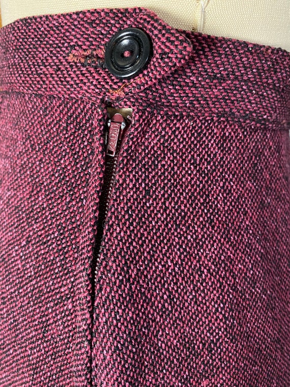 Vintage Early 1960s Pink/Black Slim Fit Wool Skir… - image 5