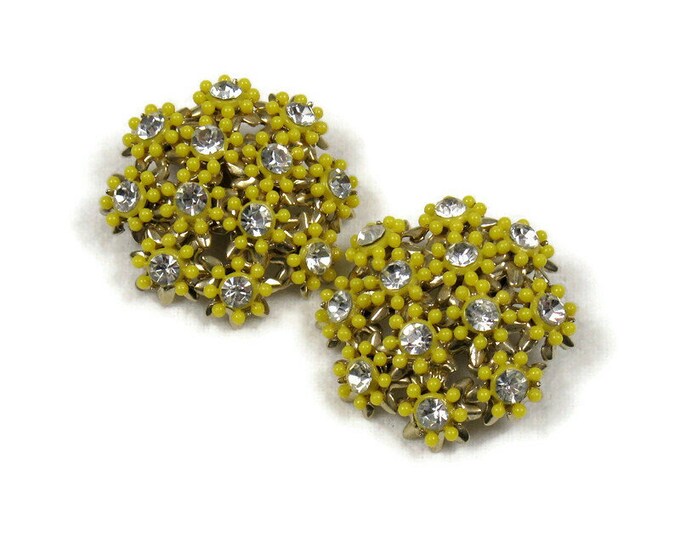 Vintage 1950s Yellow Flower Cluster Earrings with Rhinestones