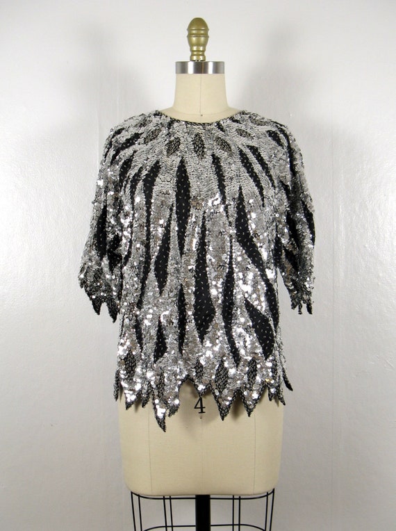 Vintage 1980s Silver and Black Abstract Sequin Bl… - image 3