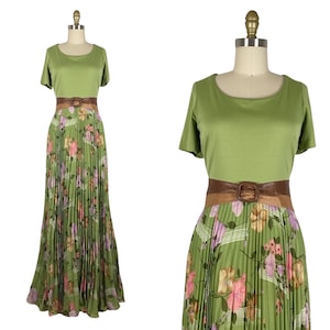 Vintage 1970s Green Floral Accordion Pleat Maxi Dress by Miss Elliette | Size M/L