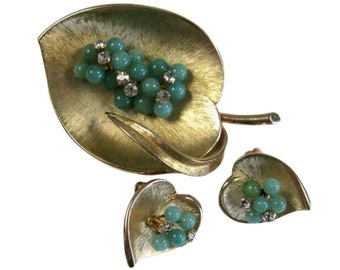 Vintage 1960s Gold Tone Lily Pad Brooch and Earring Set with Green Stones