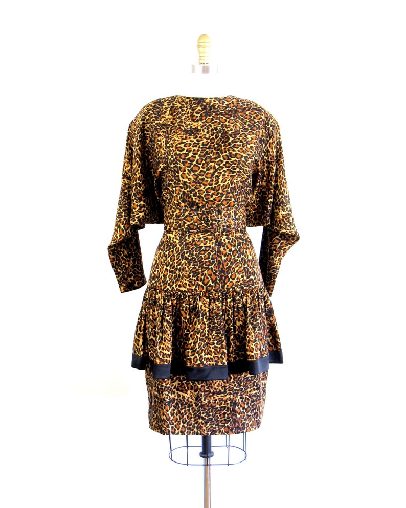 Vintage 1980s Silk Leopard Print Dress with Dolmen Sleeves Size M/L image 3