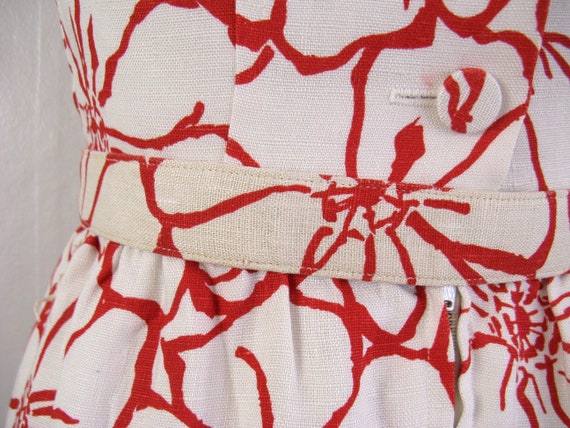 Vintage 1960s Red and White Floral Dress with Mat… - image 8