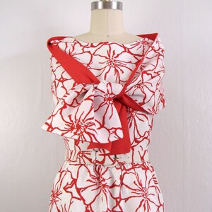 Vintage 1960s Red and White Floral Dress with Matching Shawl by I. MAGNIN Size S image 9