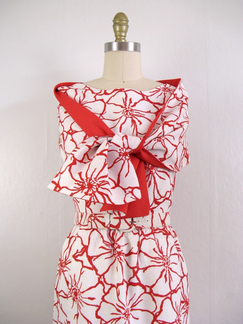 Vintage 1960s Red and White Floral Dress with Matching Shawl by I. MAGNIN Size S image 9