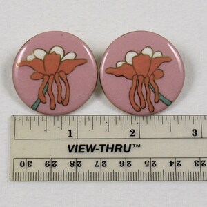 Vintage 1980's Pink Ceramic Disc Earrings with Flower image 3