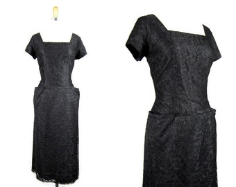 Vintage 1950s Black Lace Cocktail Dress with Pockets Size M