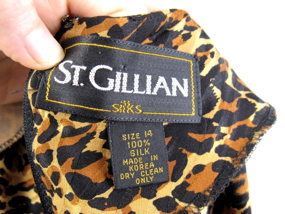 Vintage 1980s Silk Leopard Print Dress with Dolme… - image 9