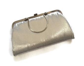 Vintage 1950s Silver Lame Clutch Purse with Folding Handle