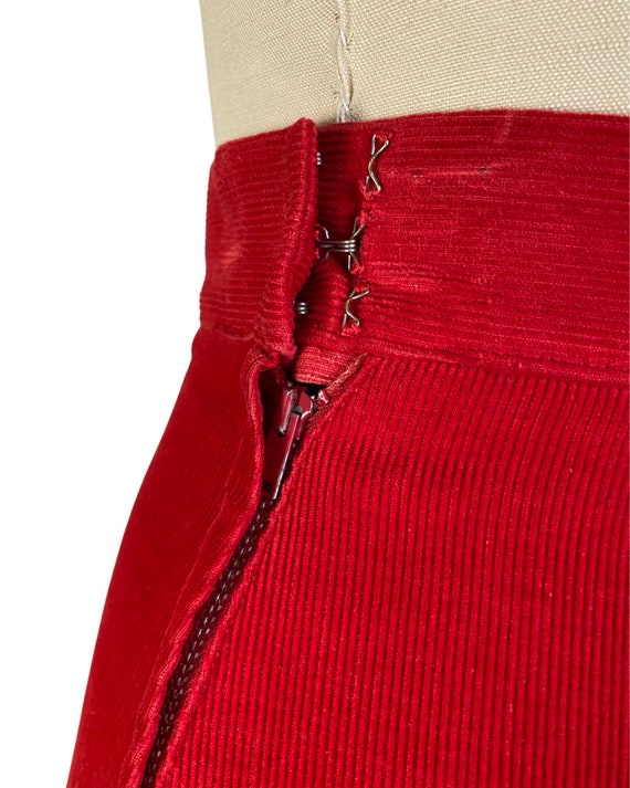 Vintage 1950s True Red Cotton Corduroy Skirt Size… - image 6