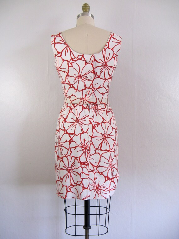 Vintage 1960s Red and White Floral Dress with Mat… - image 7