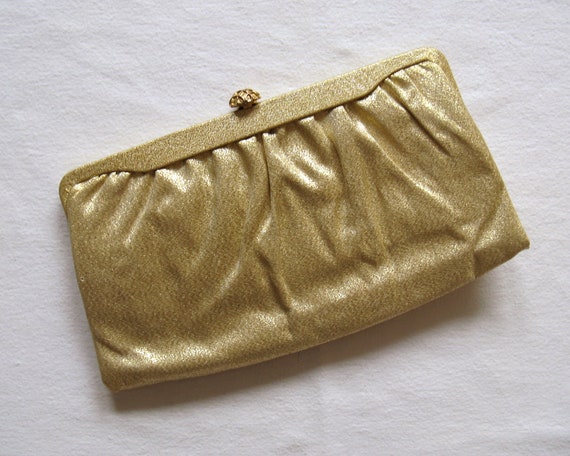 Vintage 1950s Bright Gold Lame Metallic Clutch - image 1